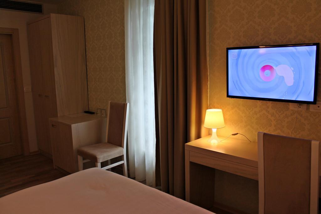 Hotel Capital Bruçi 3*